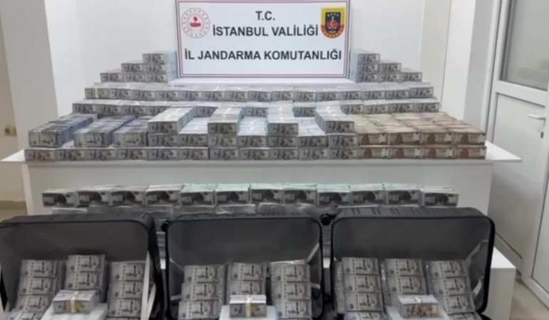 İstanbul’da 4,5 milyar lira değerinde sahte döviz ele geçirildi