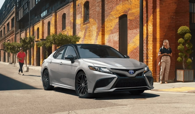 Toyota, küresel satışlarını artırmaya devam ediyor