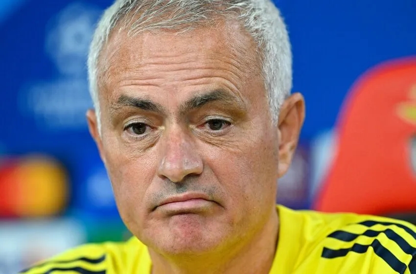 Fenerbahçe’de Benfica maçı sonrası büyük tepki! Mourinho...
