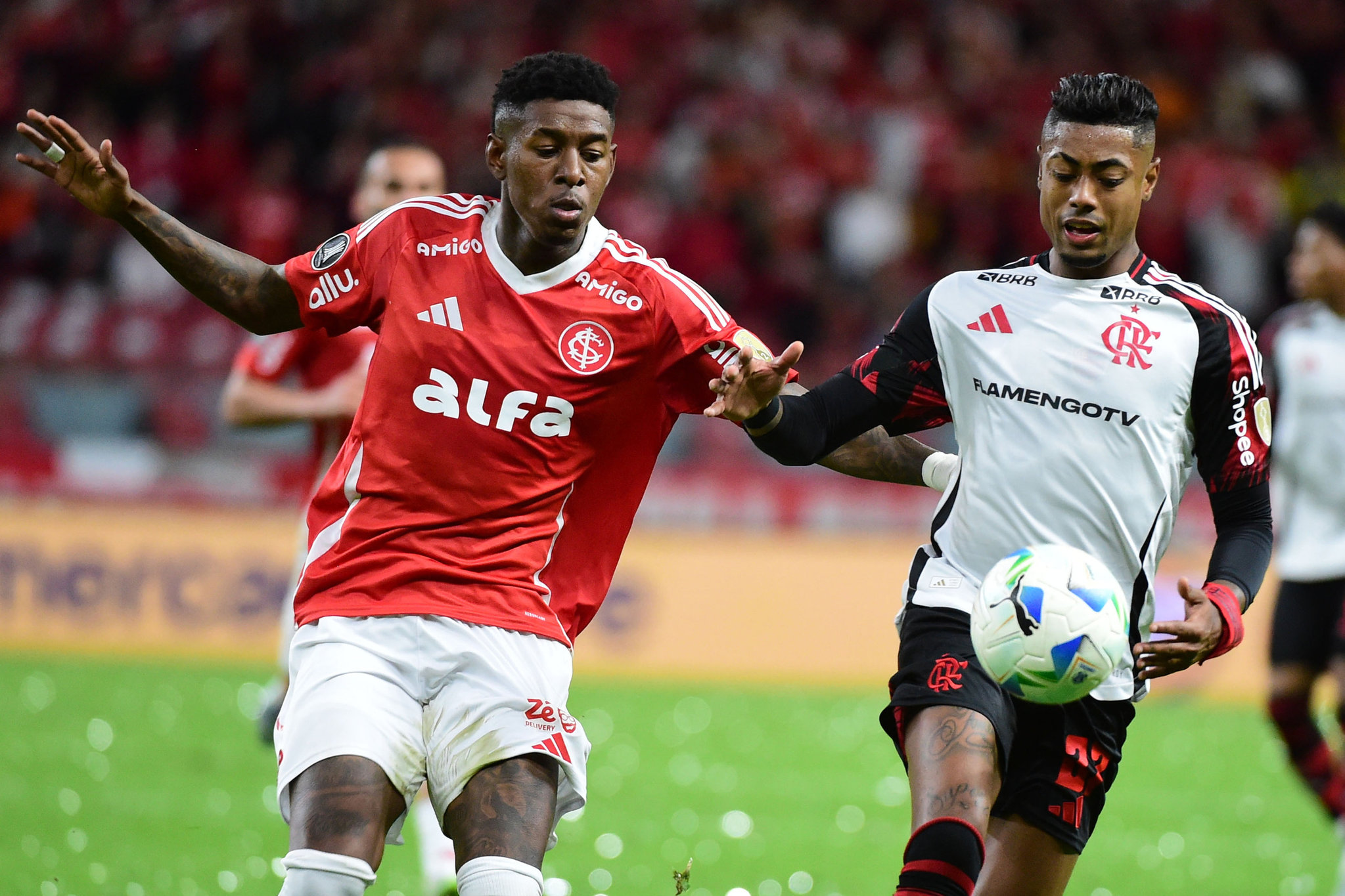 GALATASARAY TRANSFER HABERİ: Vitao için karar verildi!