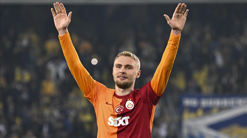 Galatasaray’dan iki isme şok kadro dışı!