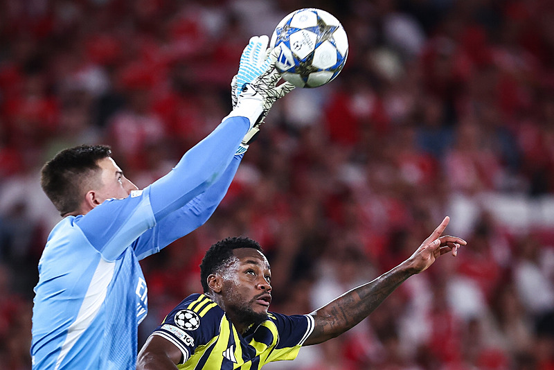 Spor yazarları Benfica-Fenerbahçe maçını değerlendirdi