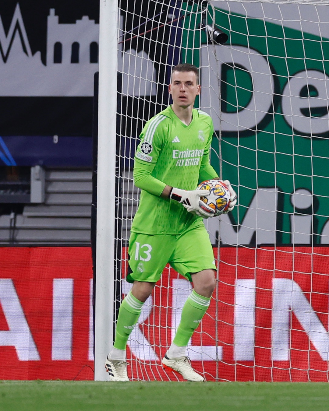 TRANSFER HABERİ: Andrey Lunin’den Fenerbahçe’ye yanıt geldi