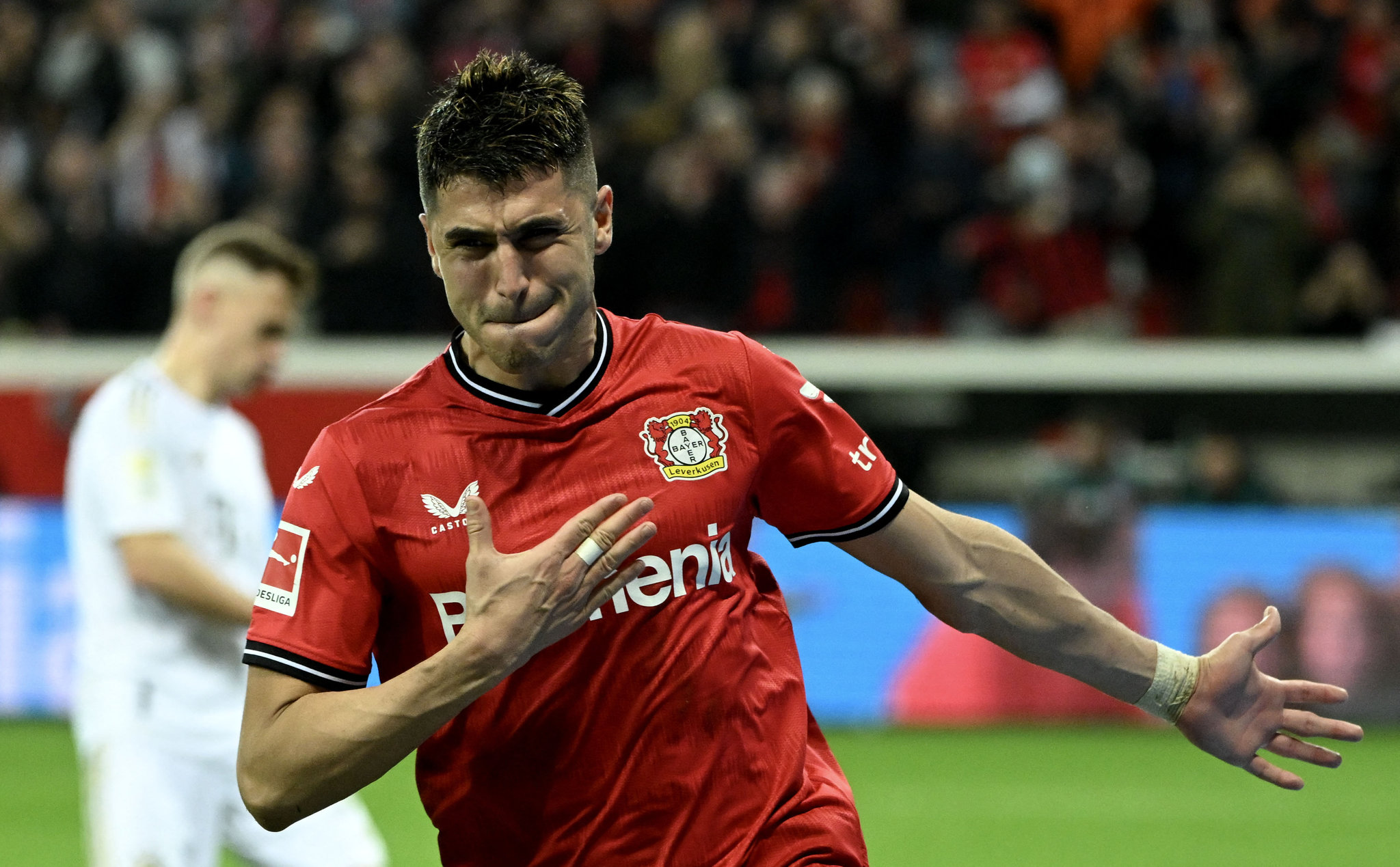 TRANSFER HABERİ | Fenerbahçe, Exequiel Palacios için devrede!
