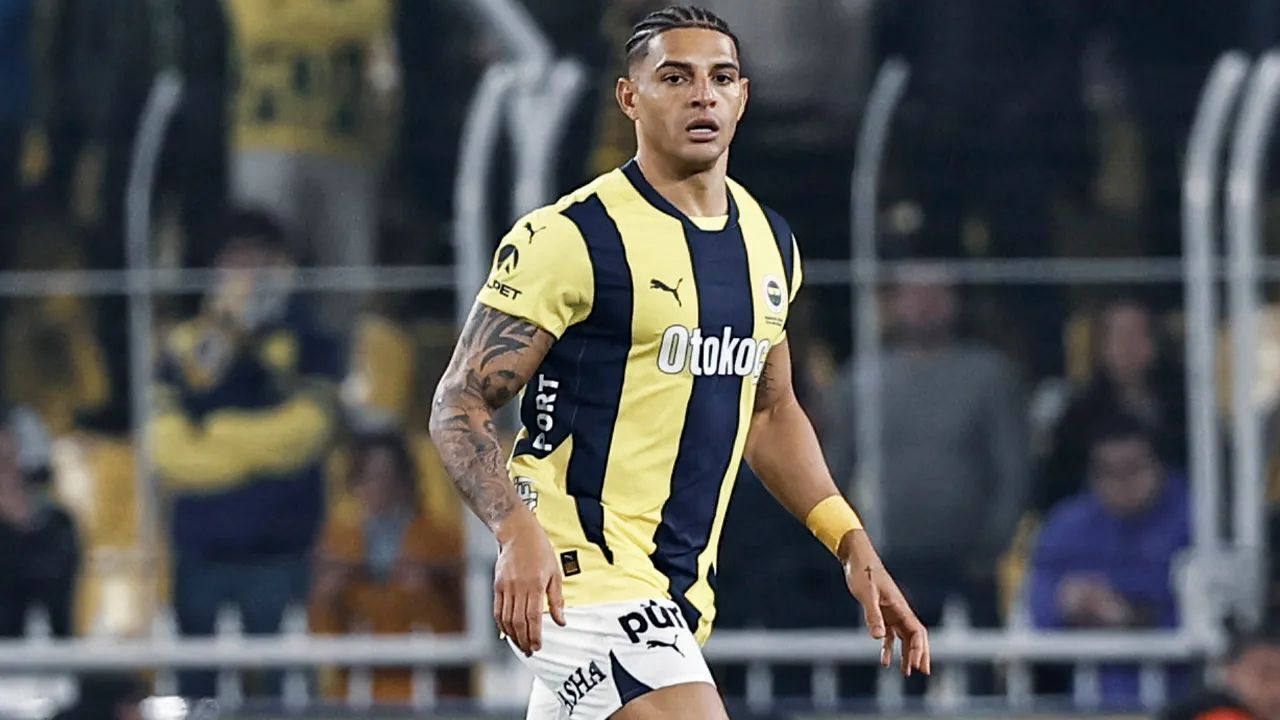 TRANSFER HABERLERİ: F.Bahçeli futbolcuya sürpriz talip!