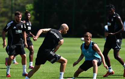 Beşiktaş’ta Vaclav Cerny ve Gökhan Sazdağı siftah yaptı!