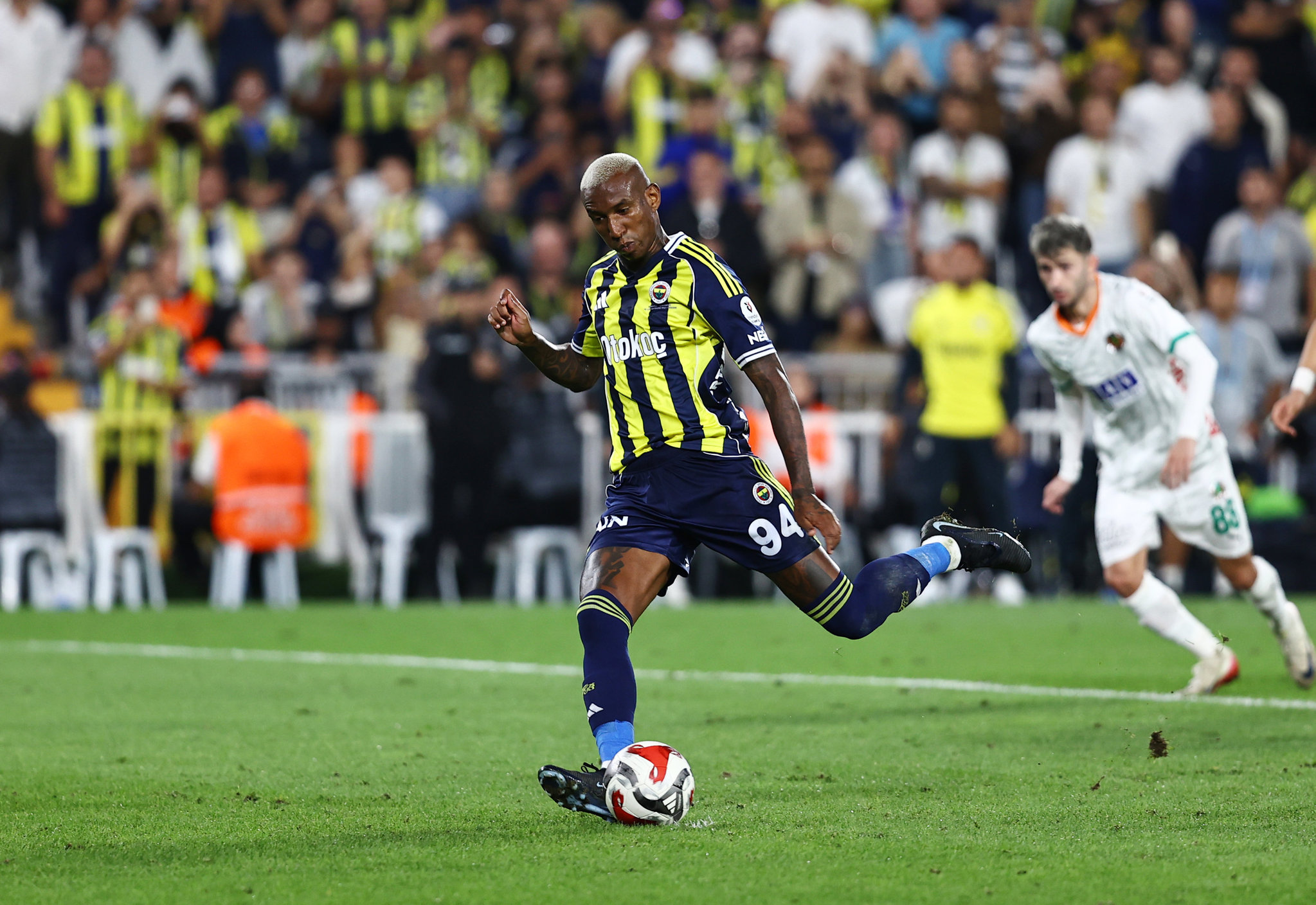 FENERBAHÇE HABERLERİ: Tedesco’dan o isme veto! Yasak koydu...