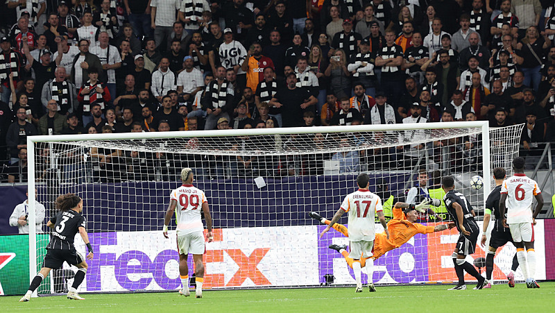 Galatasaraylıları endişelendiren istatistik! Tüm rakiplerinin gerisinde kaldı