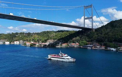 Liverpool taraftarı maç öncesi İstanbul’da boğaz turunda!