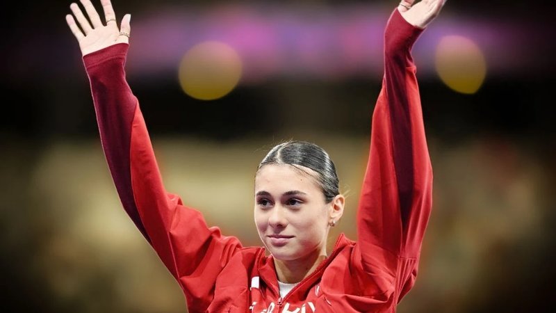 para-atletizm-milli-takimi-sporculari-yurda-giris-yapti-1759236195112.jpeg