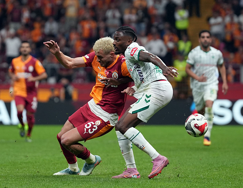 Spor yazarları Galatasaray-Tümosan Konyaspor maçını değerlendirdi