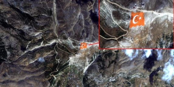 Ahır Dağı zirvesine işlenen Türk bayrağı, uydu kamerasına yansıdı