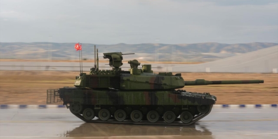 Altay tankları ve Eurofighter anlaşması Yunan basınında