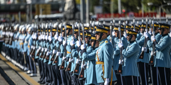 Ankara’da Cumhuriyet Bayramı dolayısıyla resmi geçit töreni düzenlendi