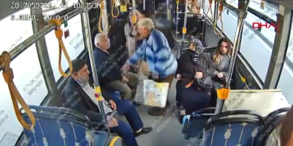 Arnavutköy’de İETT otobüsünde bıçaklı kavga: 1 ölü, 2 yaralı