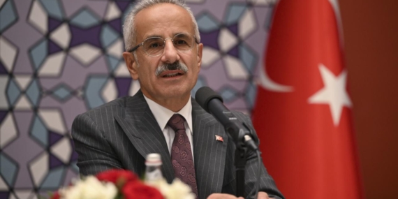 Bakan Uraloğlu: Ulaşım yatırımları, Türkiye’nin kalkınma lokomotifidir