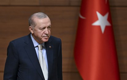 Başkan Recep Tayyip Erdoğan ile milli futbolcumuz Kerem Aktürkoğlu arasında gülümseten diyalog