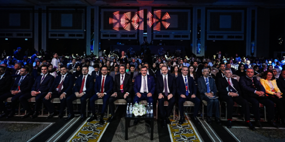 Cevdet Yılmaz: Türkiye artık izleyen değil, izlenen bir ülke haline geldi