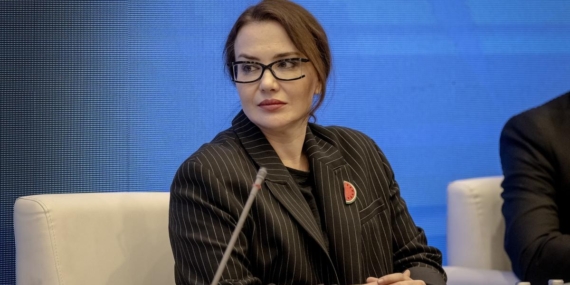 Deniz Uğur ödülünü Gazzeli kadınlar adına aldı!