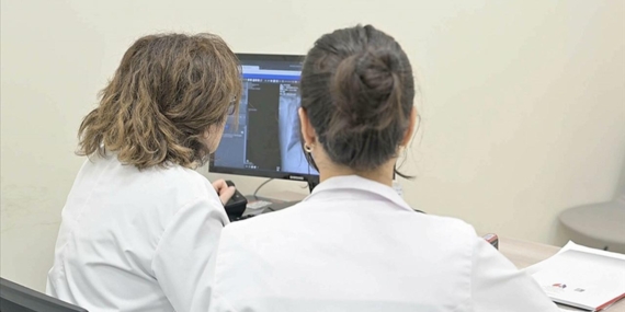 Evden çıkamayan 44 bin hastaya uzaktan muayene hizmeti