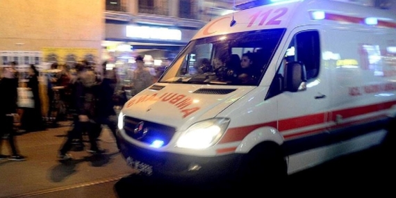 Evinde merdivenden düşen kişi öldü