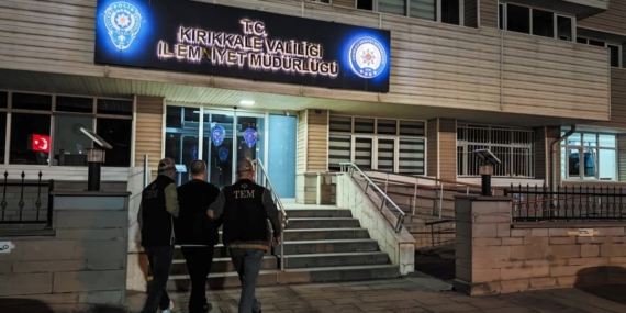 FETÖ hükümlüsü ihraç astsubay yakalandı