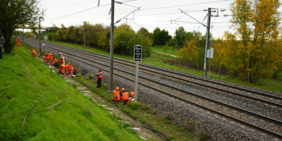 Fransa’da sabotaj eylemi nedeniyle tren seferlerinde aksamalar yaşandı