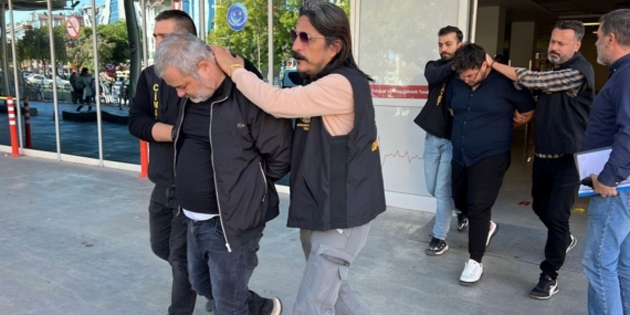 Galerici cinayetinde baba ve oğul tutuklandı