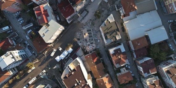 Gebze’de çöken binada 4 kişi öldü: Bilir ailesinden geriye bu not ve fotoğraf kaldı