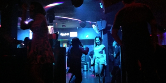 Gece Hayatının Nabzı: Kıbrıs’ın Gece Kulüpleri