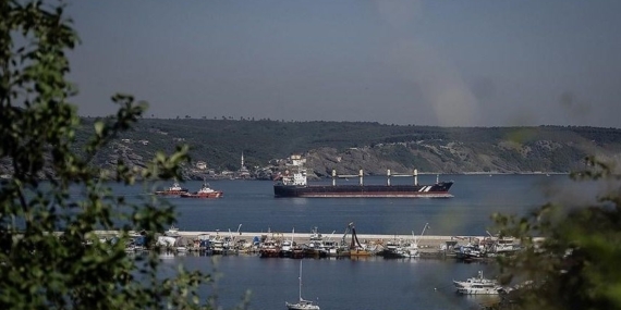 İstanbul Boğazı’nda tekne ile kano çarpıştı