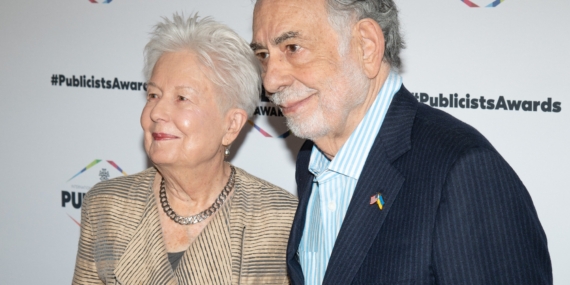 Kendi cebinden 120 milyon dolar ödemişti, gişe fiyaskosu sonrası milyon dolarlık saatini satıyor