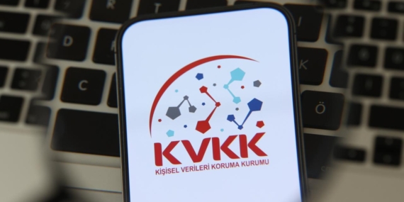 KVKK, öğretmenlere dijital okuryazarlık seminerleri verecek