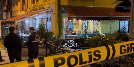 Mekana alınmayınca rastgele etrafa ateş açtı: 3 yaralı