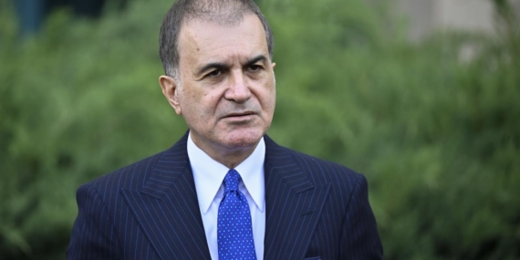 Ömer Çelik: Terörsüz Türkiye sürecine suikast teşebbüsünde bulunmak beyhude
