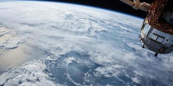 Rus kozmonotlar uzayda yetiştirilen ‘ilk kristalleri’ topladı