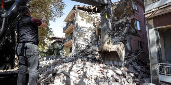 Sındırgı depremleri “ölü fayları” yeniden harekete geçirdi