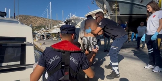 Tekneden yardım talebi: Yaralı vatandaşa tıbbi tahliye