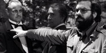 Ünlü yönetmen borç batağında! Saatlerini satıyor