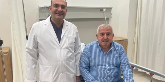 Yemek borusuna takılan 4 santimetrelik kemik endoskopiyle çıkarıldı