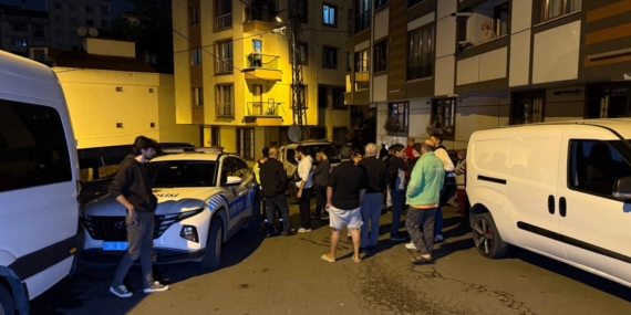 Yokuş aşağı inen sürücü 8 araca çarptı