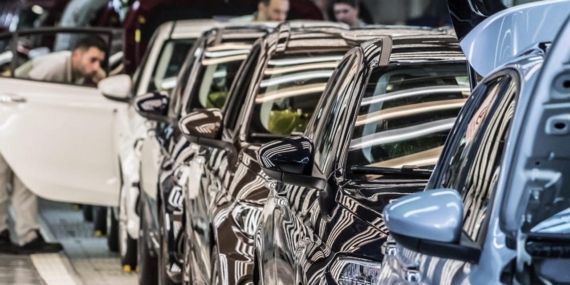 3,8 milyar dolarlık dış satımla otomotiv zirvede