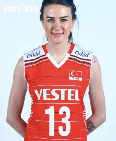 Acun Ilıcalı açıkladı: Milli voleybolcu Survivor'da!