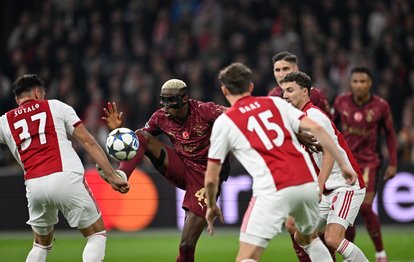Ajax-Galatasaray maçında peş peşe penaltı kararları!