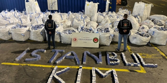 Ambarlı Limanı’nda 94 milyon liralık kaçak sigara ele geçirildi