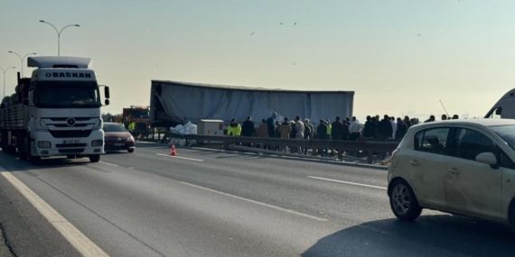 Anadolu Otoyolu’da kaza ulaşımı aksattı