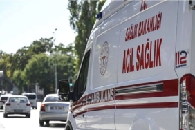 Antalya'da apartmanın dördüncü katında patlama: 1 yaralı