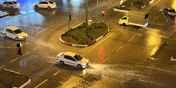 Antalya’da sağanak etkili oldu