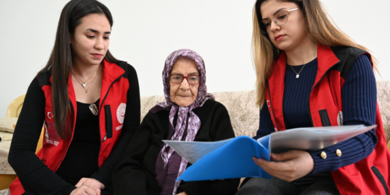 Atatürkün verdiği soyadı 79 yıldır gururla taşıyor