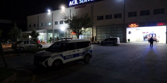 Bahçede silahla oynarken kendini vurdu